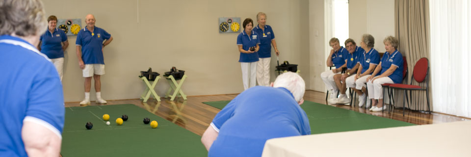 Teranca Mews Lifestyle Village Mandurah - residents playing indoor bowls